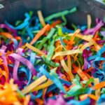 can you put shredded paper in the recycle bin